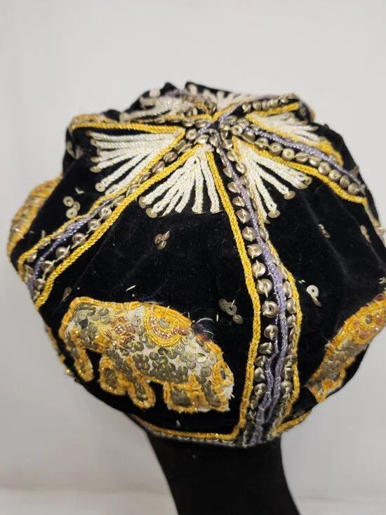 Vintage Kalagan Elephants Embroidered Sequined Hat Velvet 24.25" - Picture 5 of 6